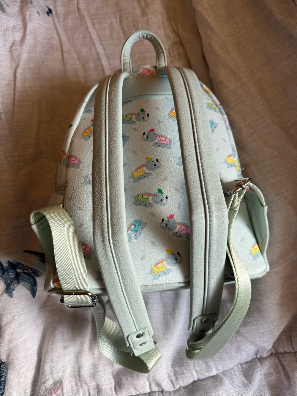 Disney Parks Loungefly Dumbo Mini Backpack 2022 *unique upside down emblem* - Picture 4 of 5
